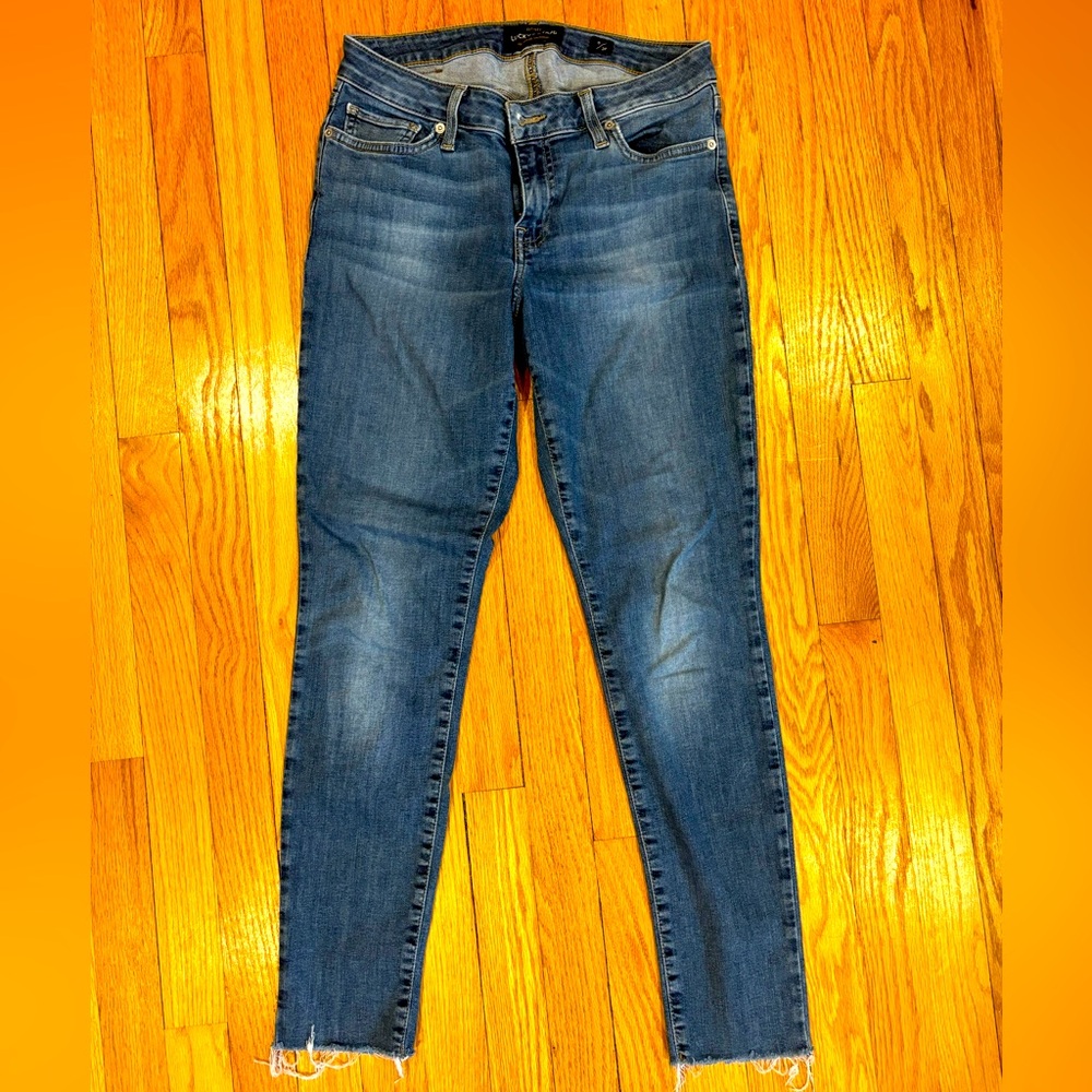 Lucky Brand distressed, stretch jeans